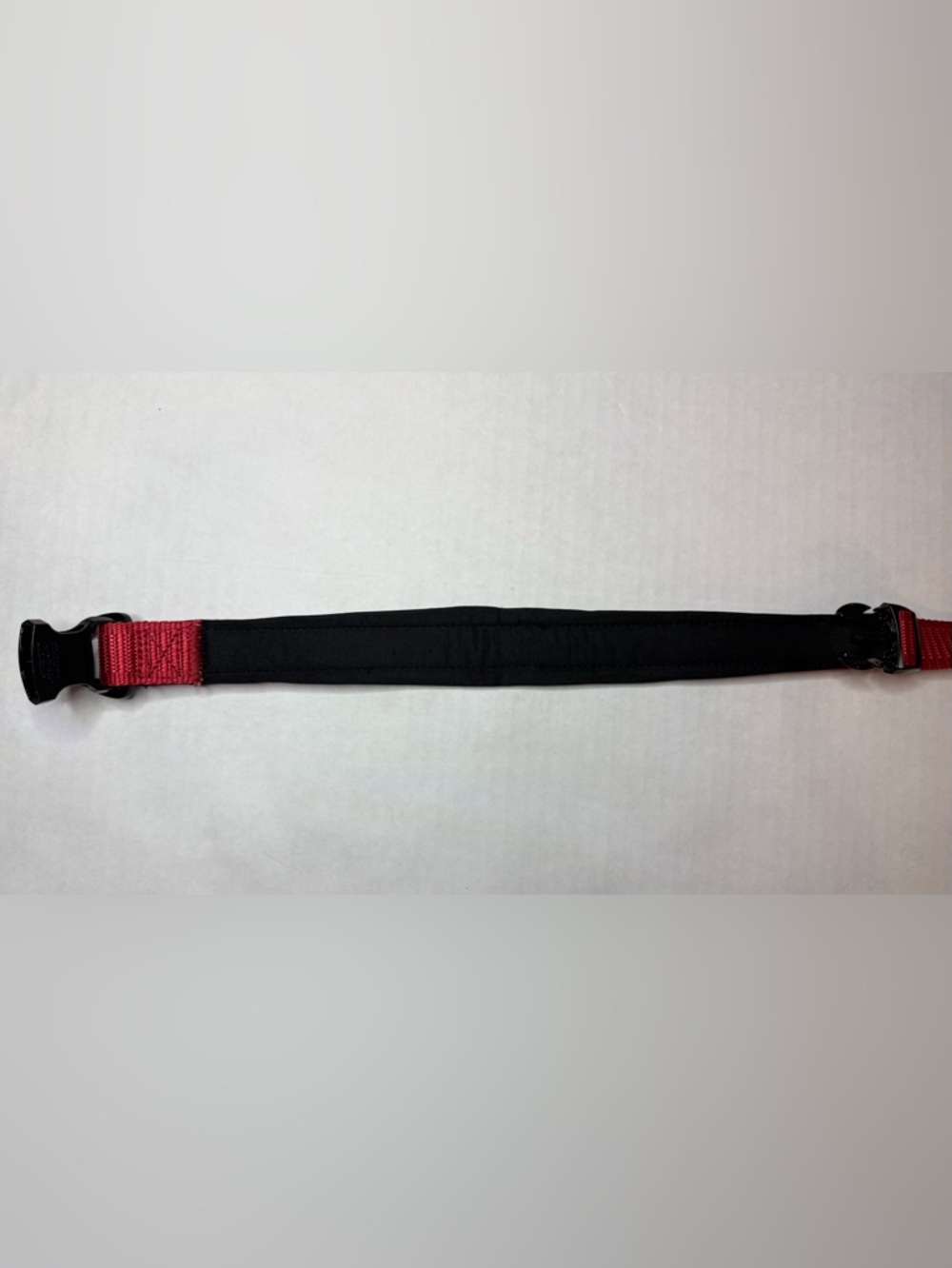 Kong Hands Free Dog Leash 6 Feet Red - Picture 6 of 6